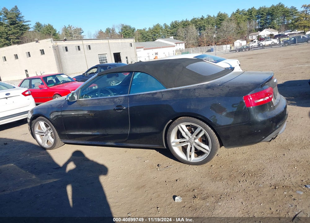 2011 AUDI S5 3.0 PREMIUM PLUS VIN: WAUVGAFH0BN019297