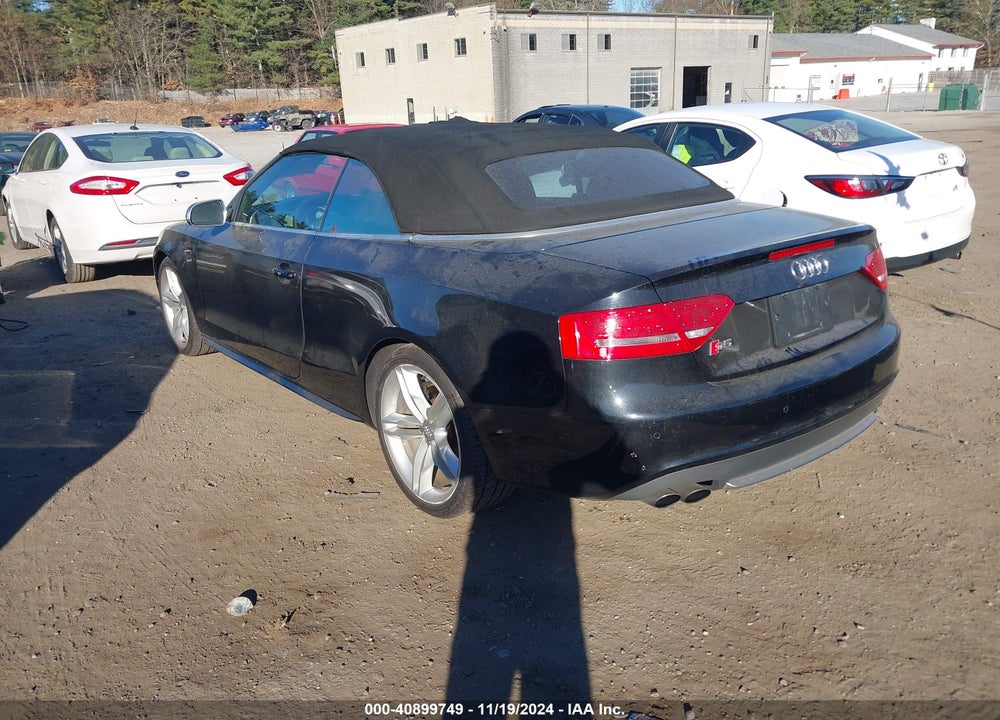 2011 AUDI S5 3.0 PREMIUM PLUS VIN: WAUVGAFH0BN019297