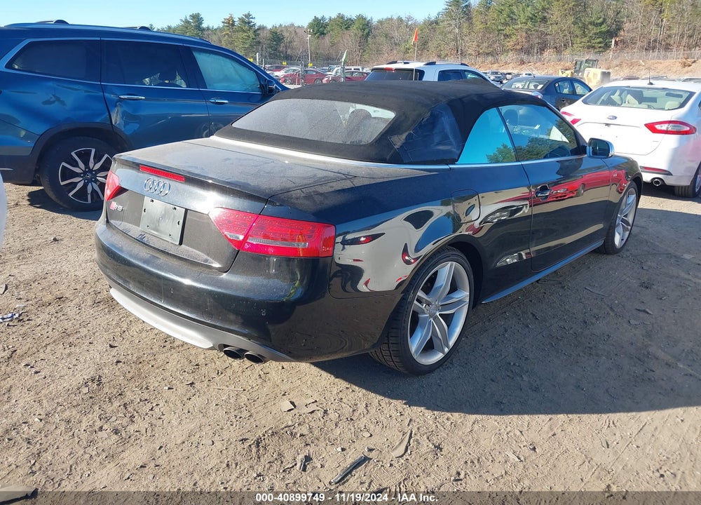 2011 AUDI S5 3.0 PREMIUM PLUS VIN: WAUVGAFH0BN019297