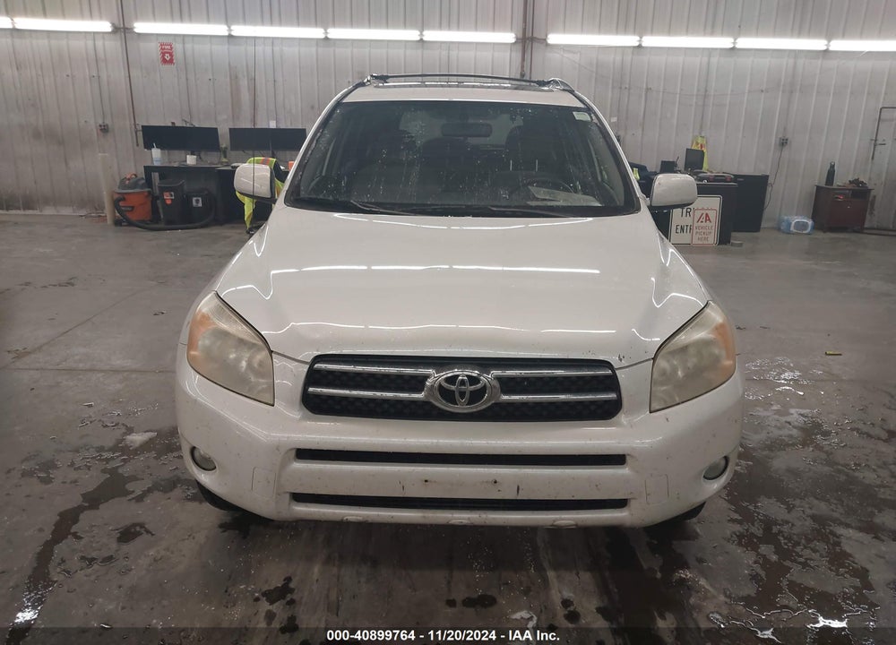 2008 TOYOTA RAV4 LIMITED VIN: JTMBD31V885189147
