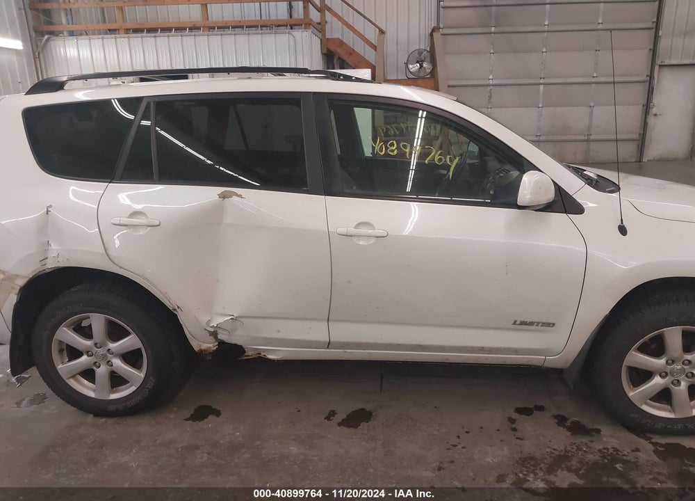 2008 TOYOTA RAV4 LIMITED VIN: JTMBD31V885189147