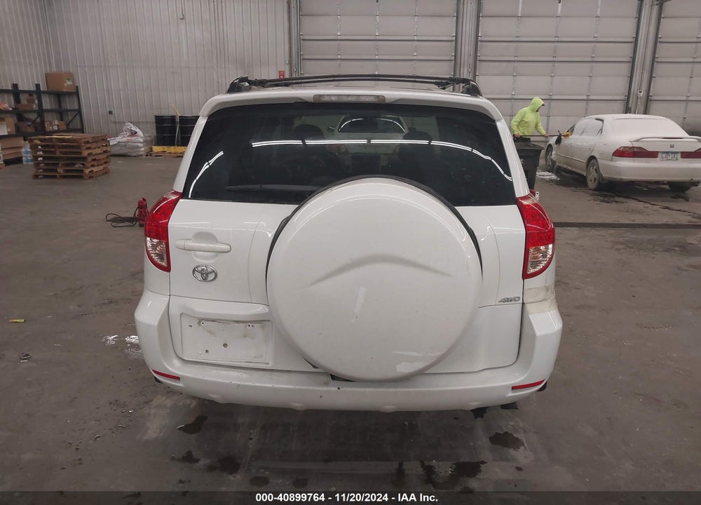 2008 TOYOTA RAV4 LIMITED VIN: JTMBD31V885189147