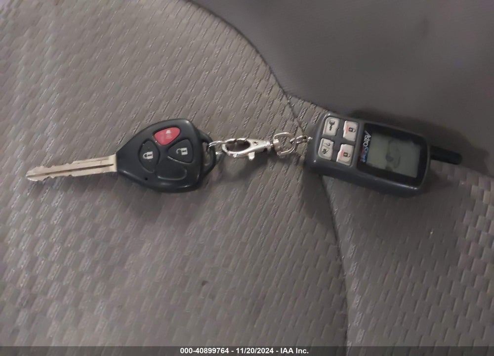 2008 TOYOTA RAV4 LIMITED VIN: JTMBD31V885189147