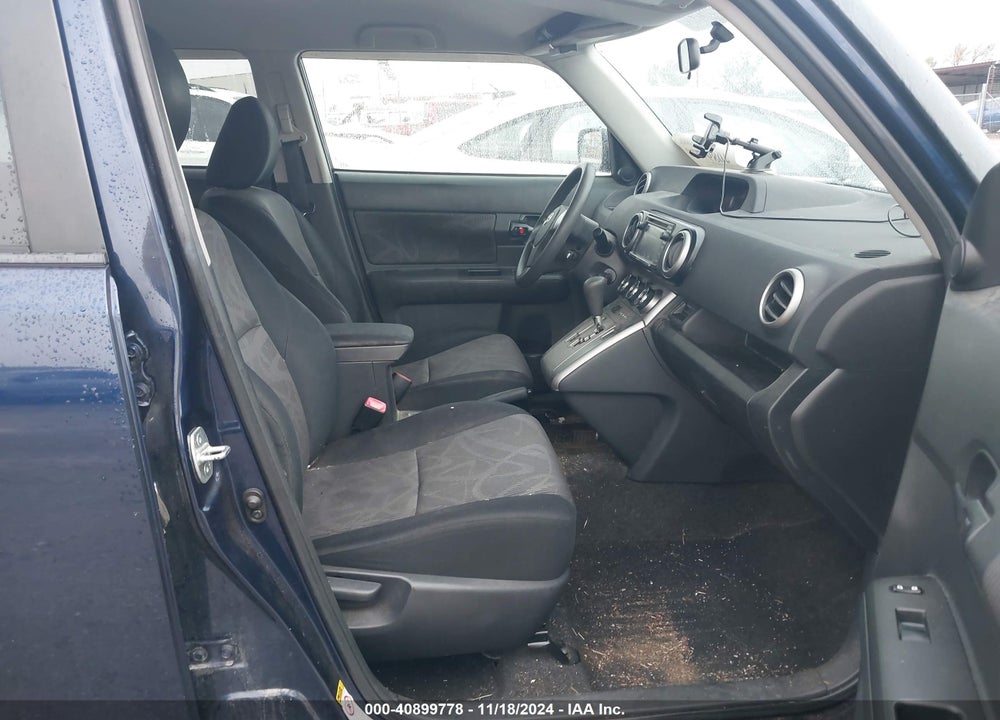 2013 SCION XB VIN: JTLZE4FE7DJ048148