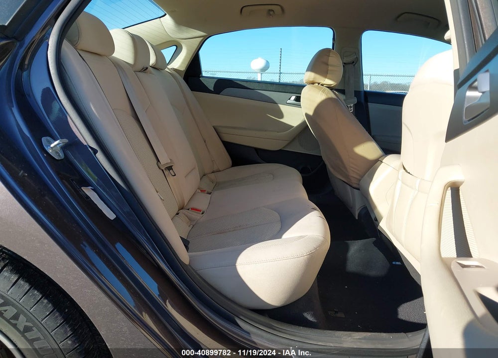 2015 HYUNDAI SONATA VIN: 5NPE24AF3FH055323