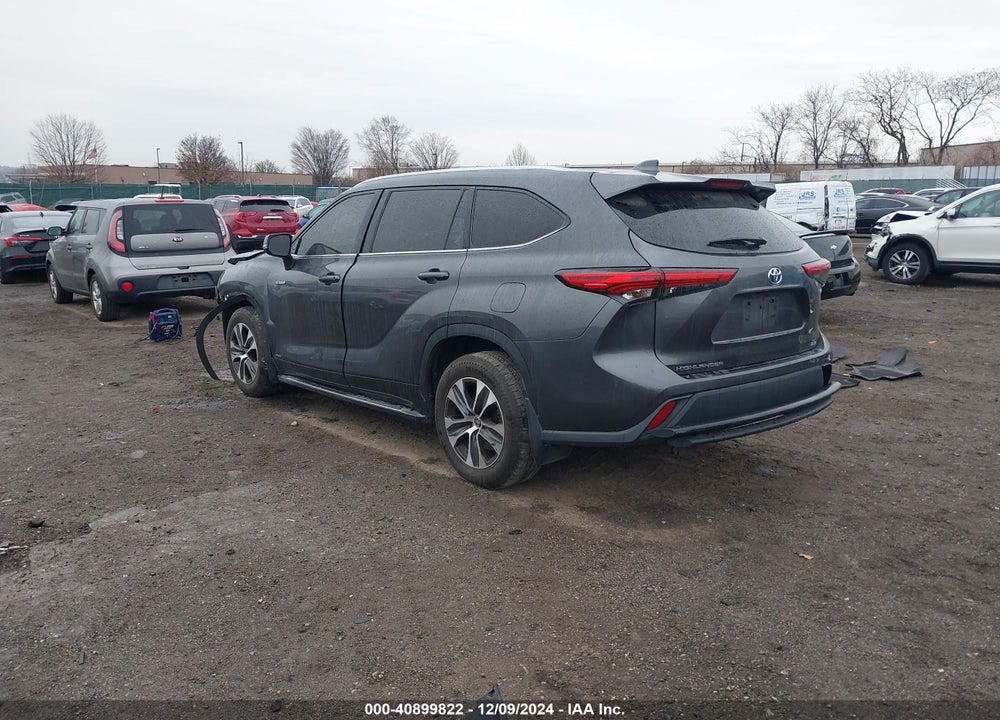 2021 TOYOTA HIGHLANDER HYBRID XLE VIN: 5TDGBRCHXMS518358