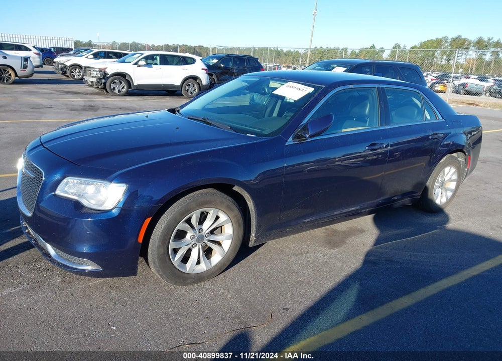 2015 CHRYSLER 300 LIMITED VIN: 2C3CCAAG8FH929609