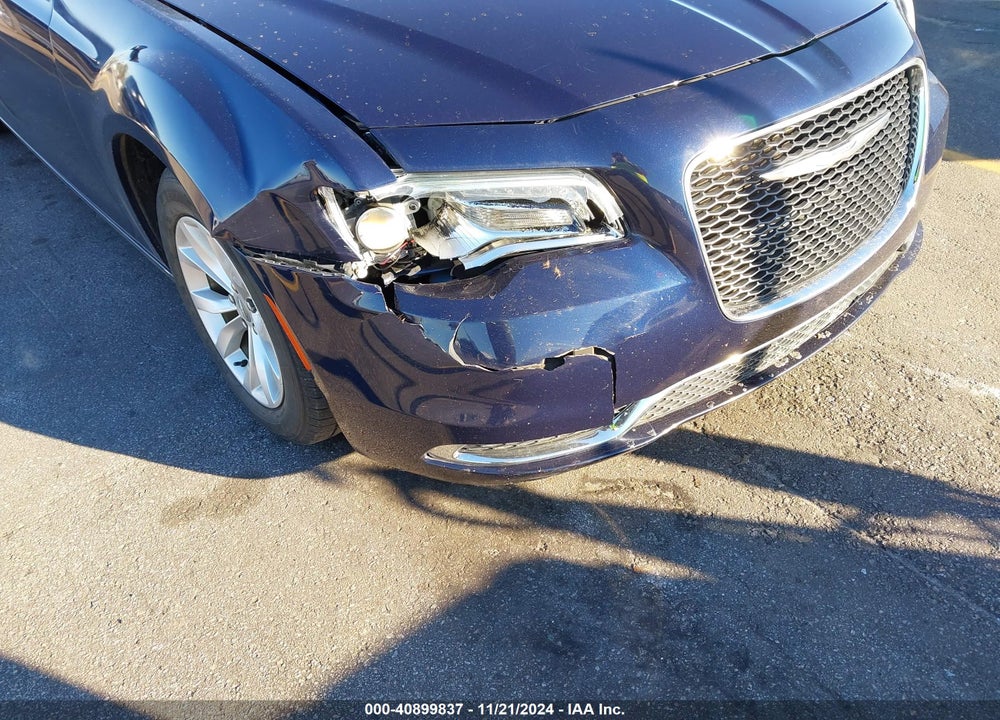 2015 CHRYSLER 300 LIMITED VIN: 2C3CCAAG8FH929609