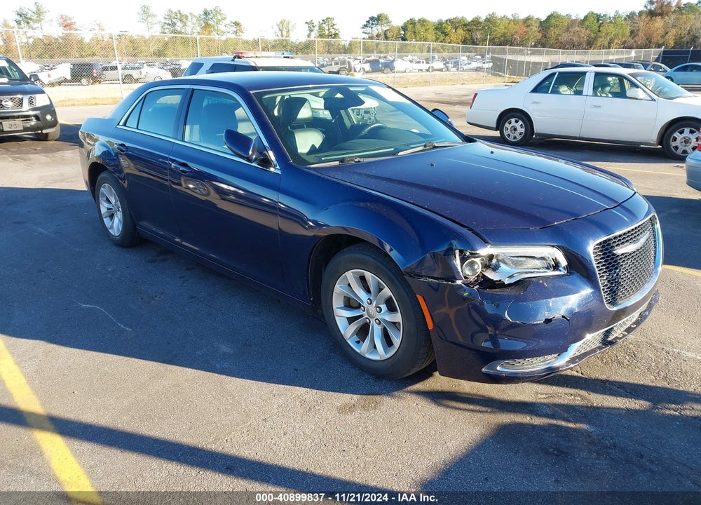 2015 CHRYSLER 300 LIMITED VIN: 2C3CCAAG8FH929609