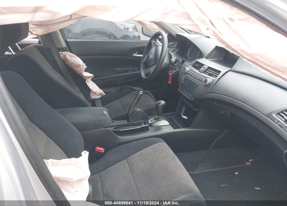2009 HONDA ACCORD 2.4 LX-P VIN: 1HGCP26419A041759