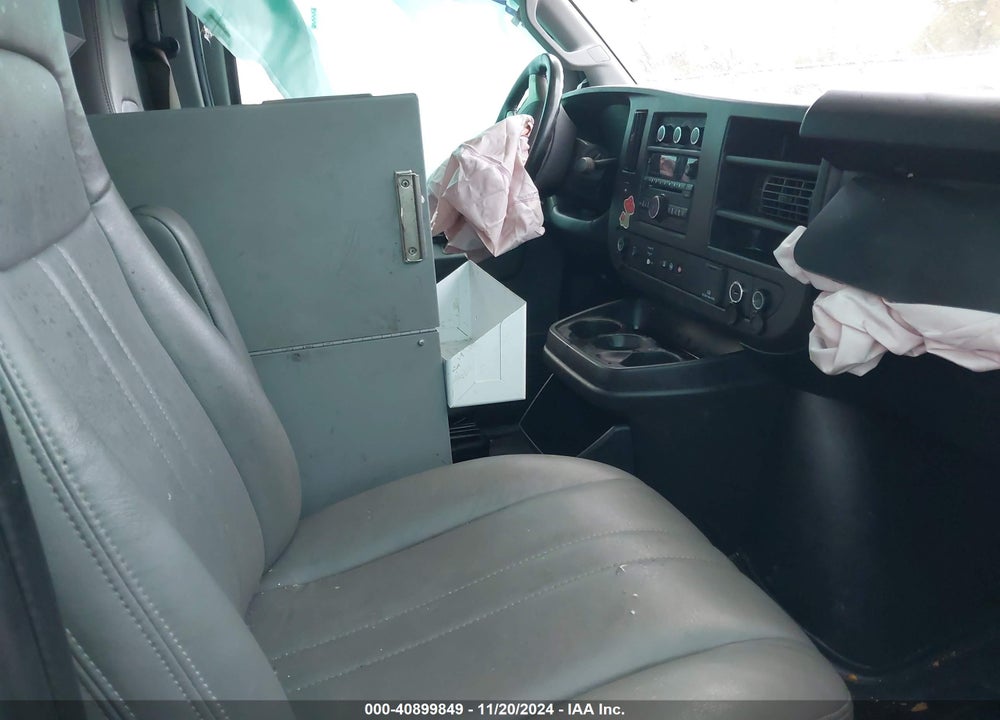 2019 CHEVROLET EXPRESS 3500 WORK VAN VIN: 1GCZGGFG8K1330823