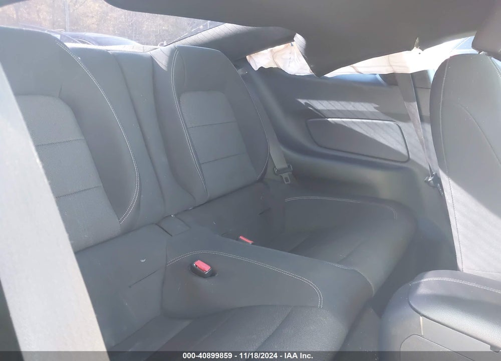 2015 FORD MUSTANG V6 VIN: 1FA6P8AM6F5365824