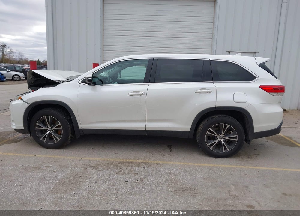 2019 TOYOTA HIGHLANDER LE PLUS VIN: 5TDBZRFH9KS932424