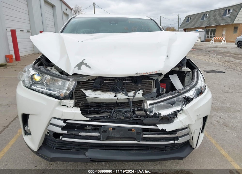 2019 TOYOTA HIGHLANDER LE PLUS VIN: 5TDBZRFH9KS932424