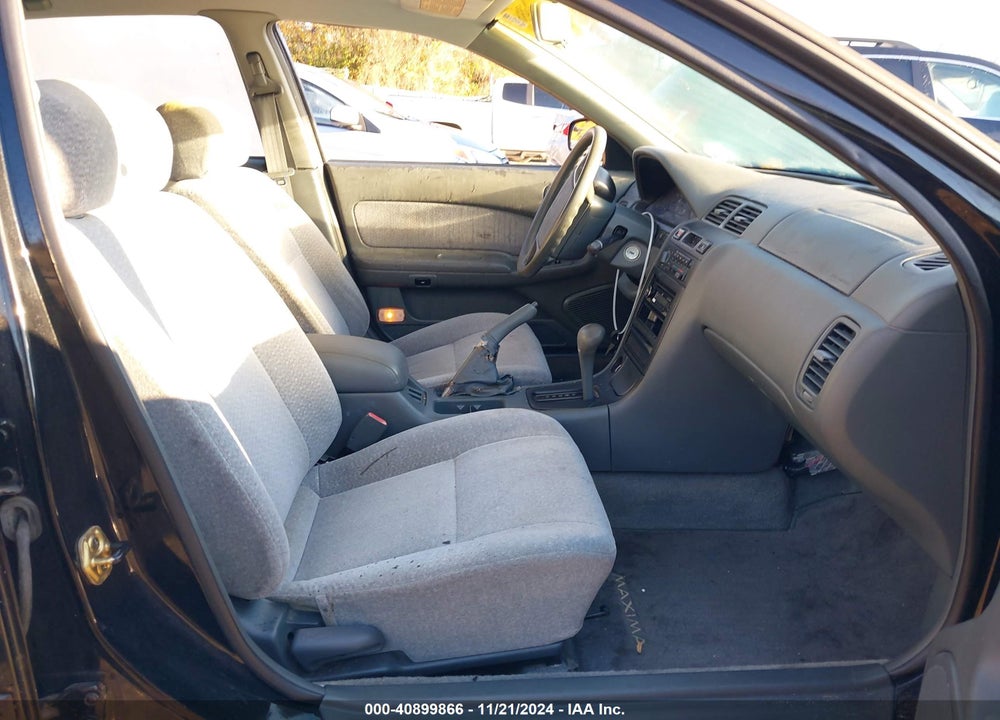 1995 NISSAN MAXIMA GLE/GXE/SE VIN: JN1CA21D9ST637657