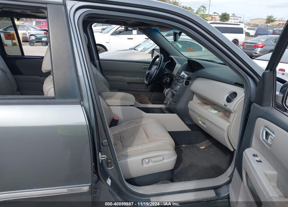 2012 HONDA PILOT TOURING VIN: 5FNYF4H9XCB040622