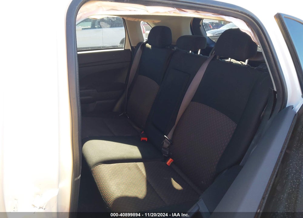 2017 MITSUBISHI OUTLANDER SPORT 2.4 SE VIN: JA4AP3AW6HZ031646
