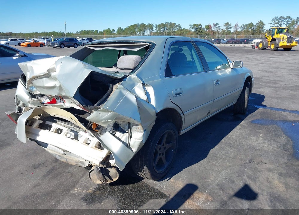 2001 TOYOTA CAMRY CE VIN: 4T1BG22K51U862540