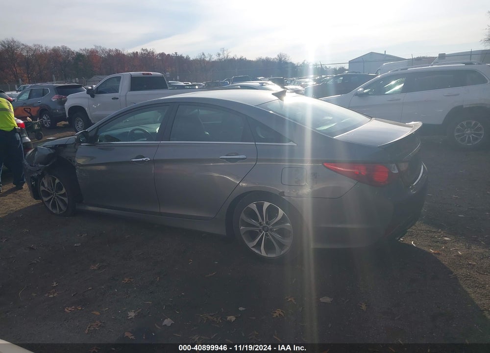 2014 HYUNDAI SONATA VIN: 5NPEC4AB7EH879172