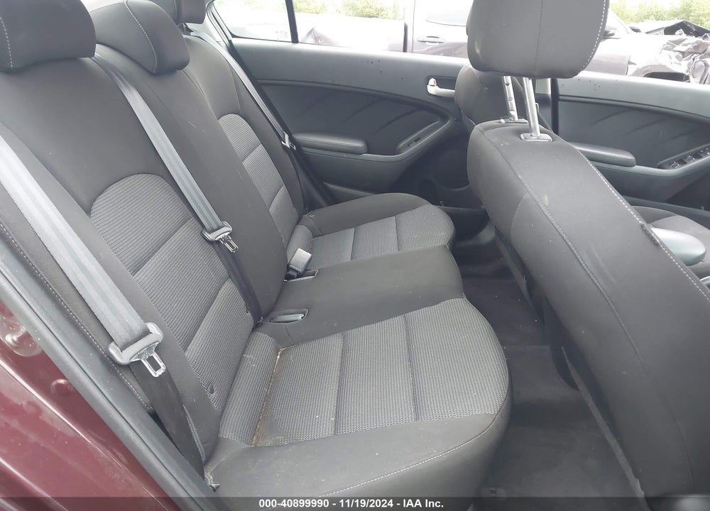 2017 KIA FORTE LX VIN: 3KPFK4A71HE140570