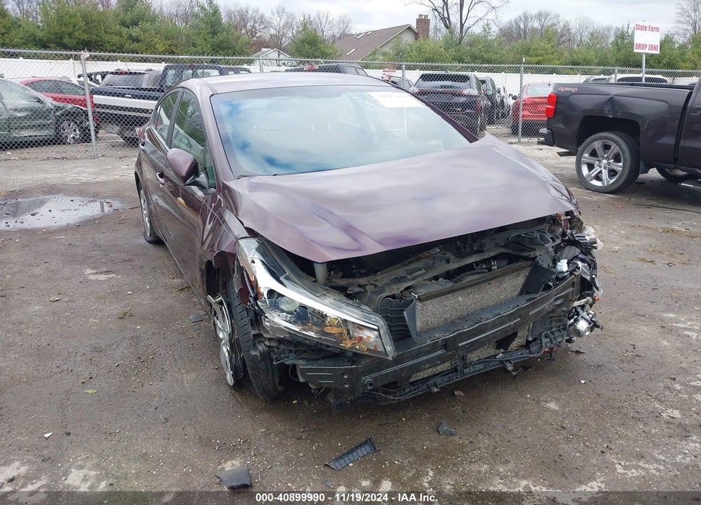 2017 KIA FORTE LX VIN: 3KPFK4A71HE140570