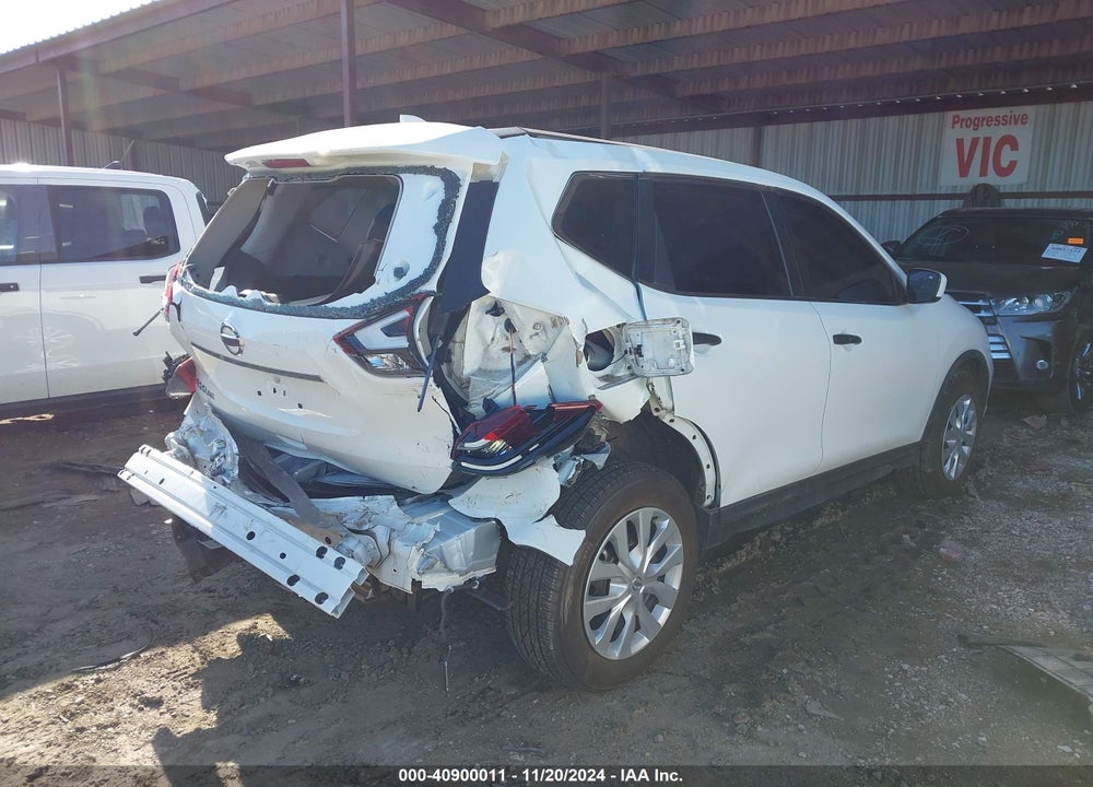2018 NISSAN ROGUE S VIN: KNMAT2MT8JP555654