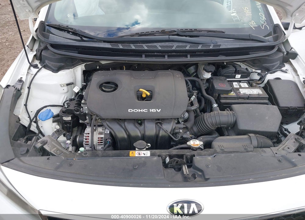 2017 KIA FORTE LX VIN: 3KPFK4A76HE115230