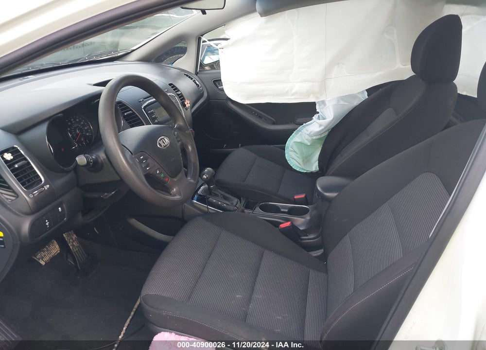 2017 KIA FORTE LX VIN: 3KPFK4A76HE115230