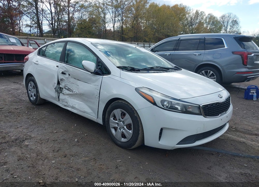 2017 KIA FORTE LX VIN: 3KPFK4A76HE115230