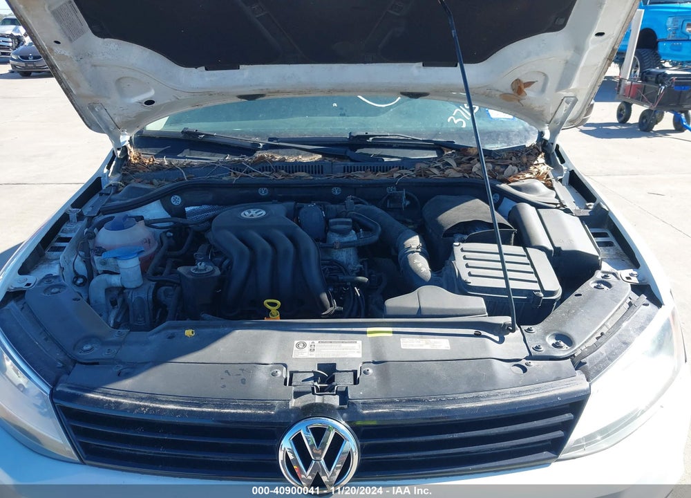 2014 VOLKSWAGEN JETTA 2.0L S VIN: 3VW2K7AJXEM333715