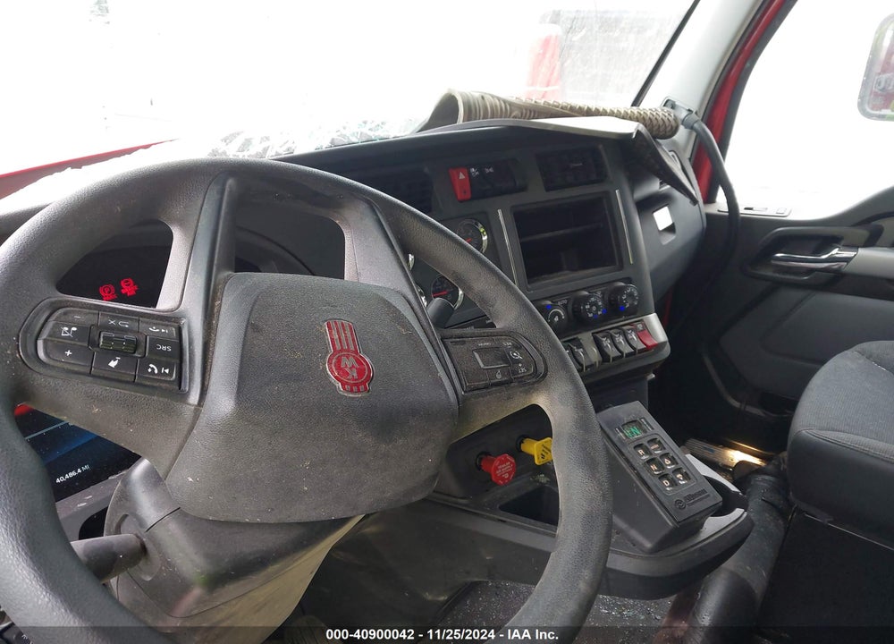 2025 KENWORTH CONSTRUCTION T880 VIN: 1NKZX4TX8SJ120756