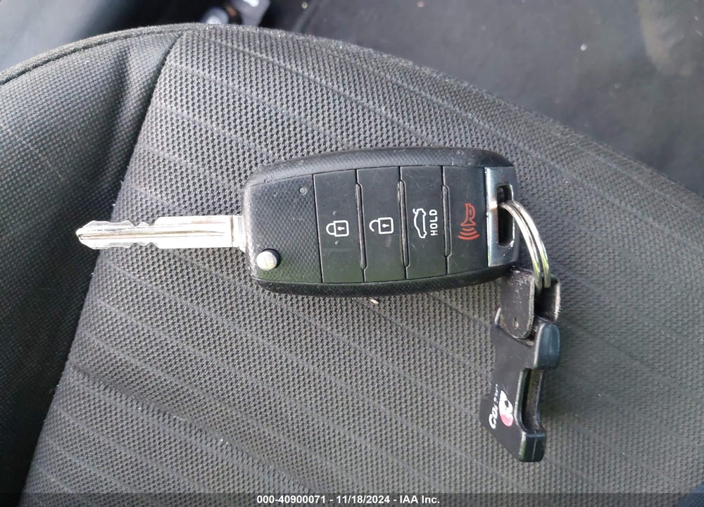 2015 KIA FORTE LX VIN: KNAFX4A67F5321297