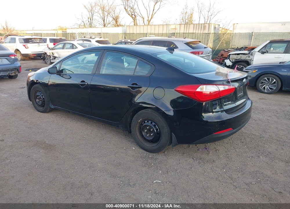 2015 KIA FORTE LX VIN: KNAFX4A67F5321297