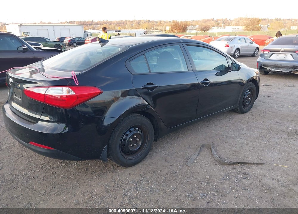 2015 KIA FORTE LX VIN: KNAFX4A67F5321297