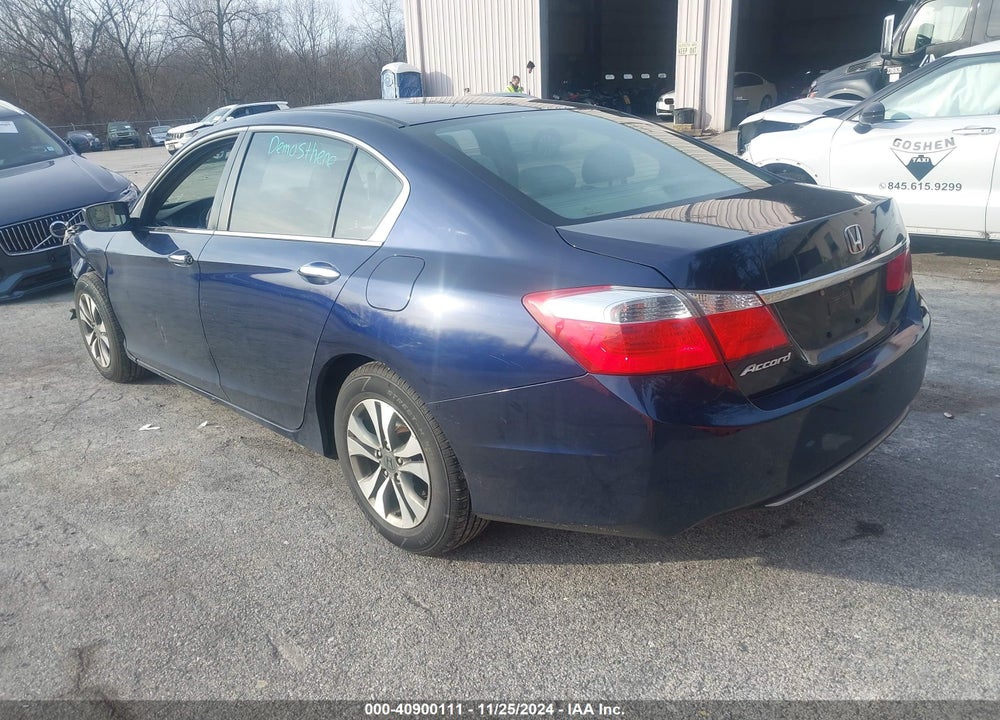 2015 HONDA ACCORD LX VIN: 1HGCR2F39FA211086