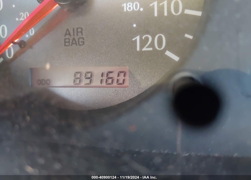 1999 INFINITI QX4 VIN: JNRAR07Y3XW062246