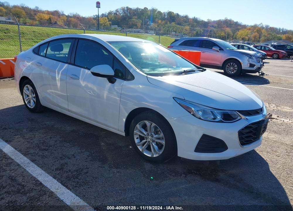 2019 CHEVROLET CRUZE LS VIN: 1G1BC5SM8K7113954