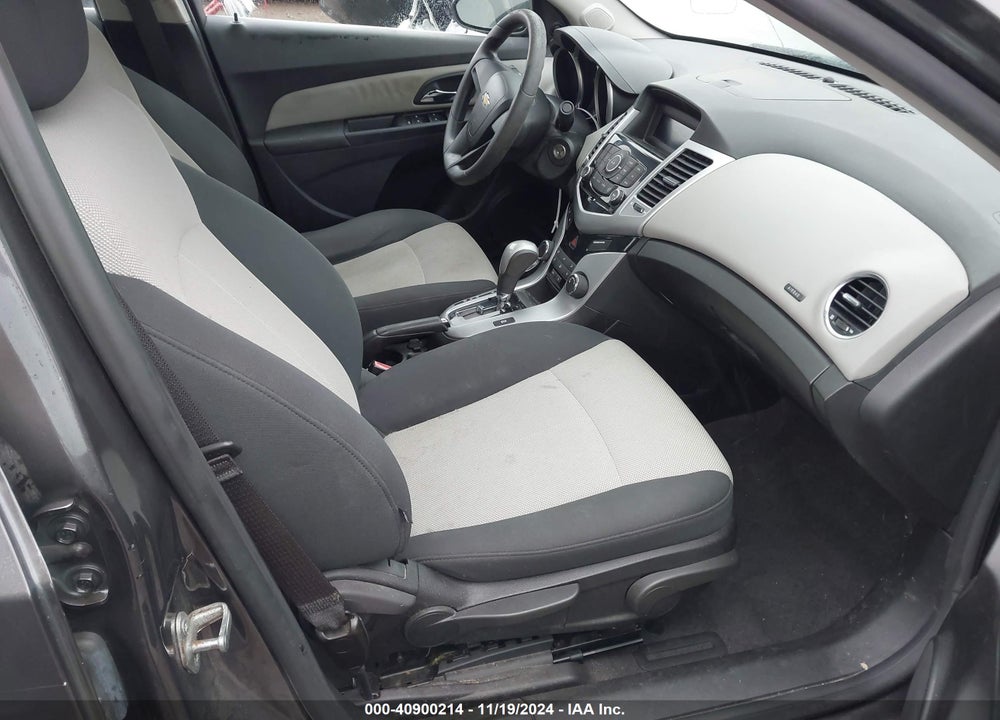 2011 CHEVROLET CRUZE LS VIN: 1G1PC5SH4B7115242