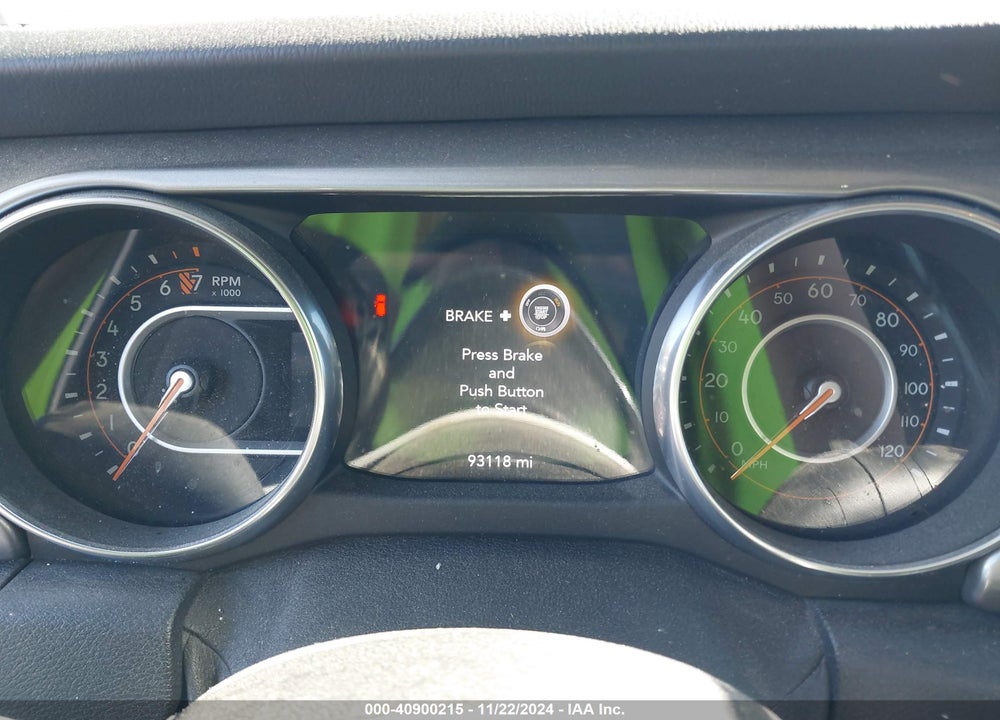 2019 JEEP WRANGLER UNLIMITED SAHARA 4X4 VIN: 1C4HJXEG3KW528064