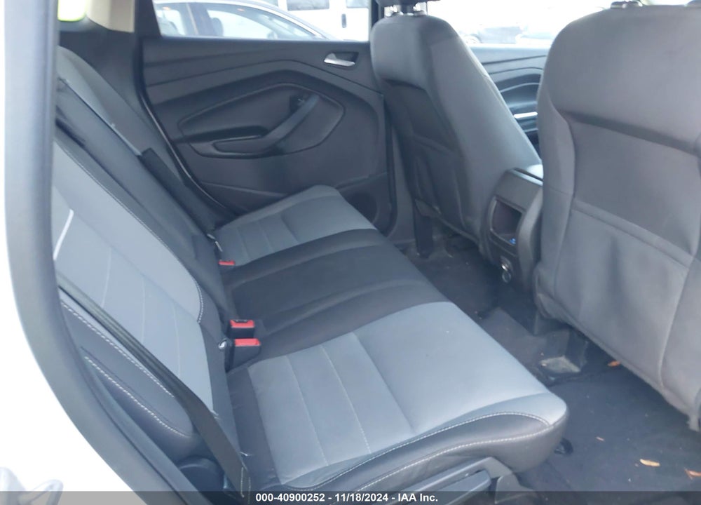 2014 FORD ESCAPE SE VIN: 1FMCU9GX7EUA96553