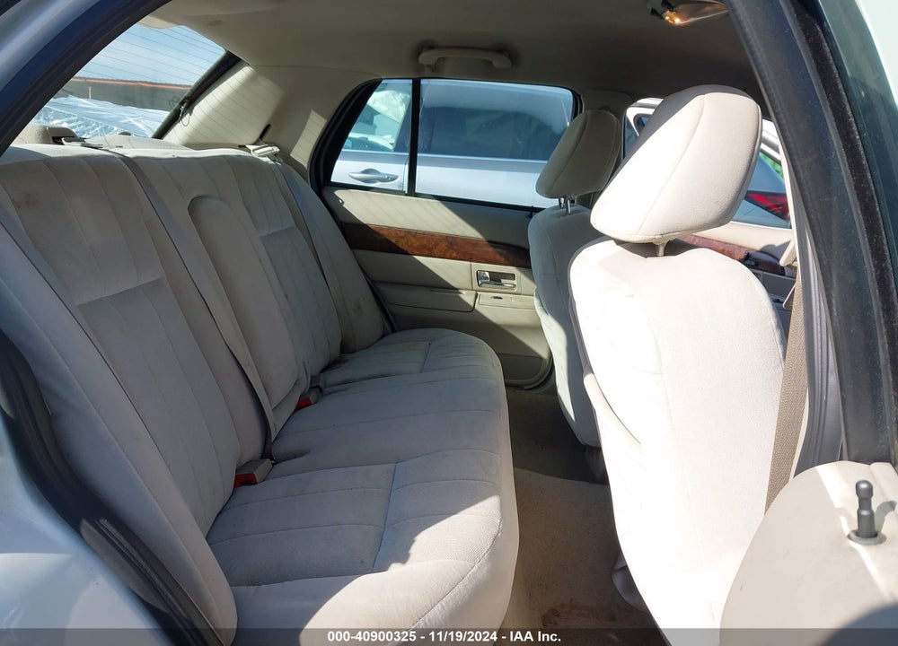2008 MERCURY GRAND MARQUIS GS VIN: 2MEFM74V68X633823