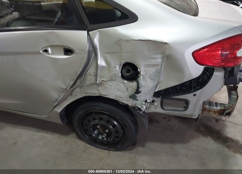 2011 FORD FIESTA S VIN: 3FADP4AJ6BM233043