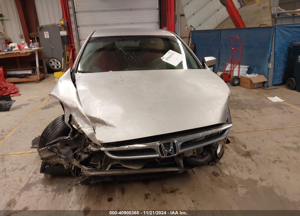 2006 HONDA ACCORD 2.4 SE VIN: 1HGCM563X6A073946