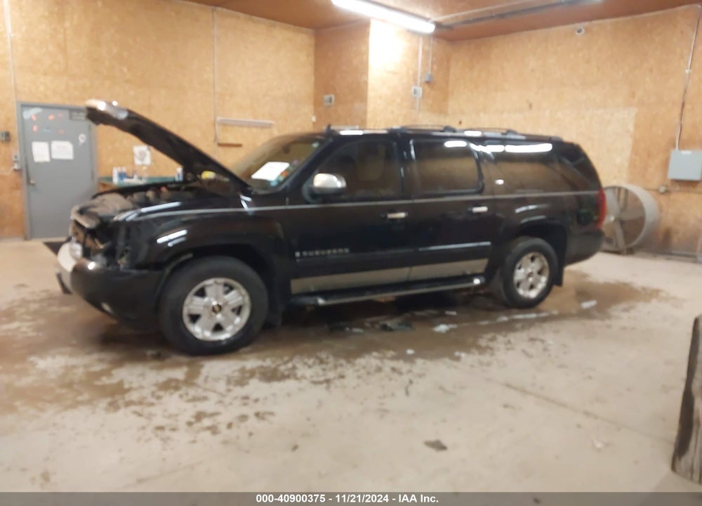 2008 CHEVROLET SUBURBAN 1500 LT VIN: 3GNFK16308G156677