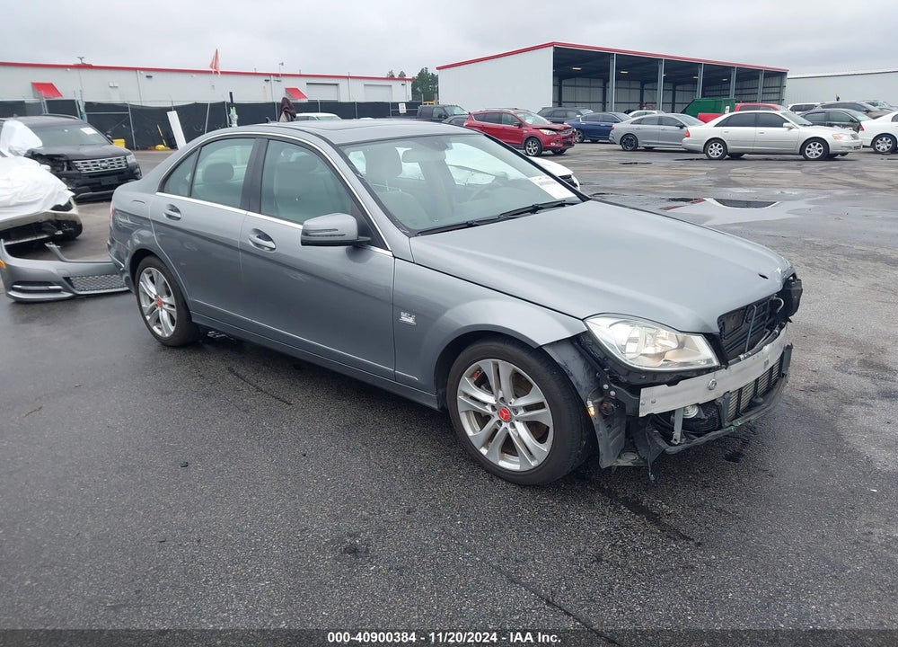 2012 MERCEDES-BENZ C 250 LUXURY/SPORT VIN: WDDGF4HB9CA636270