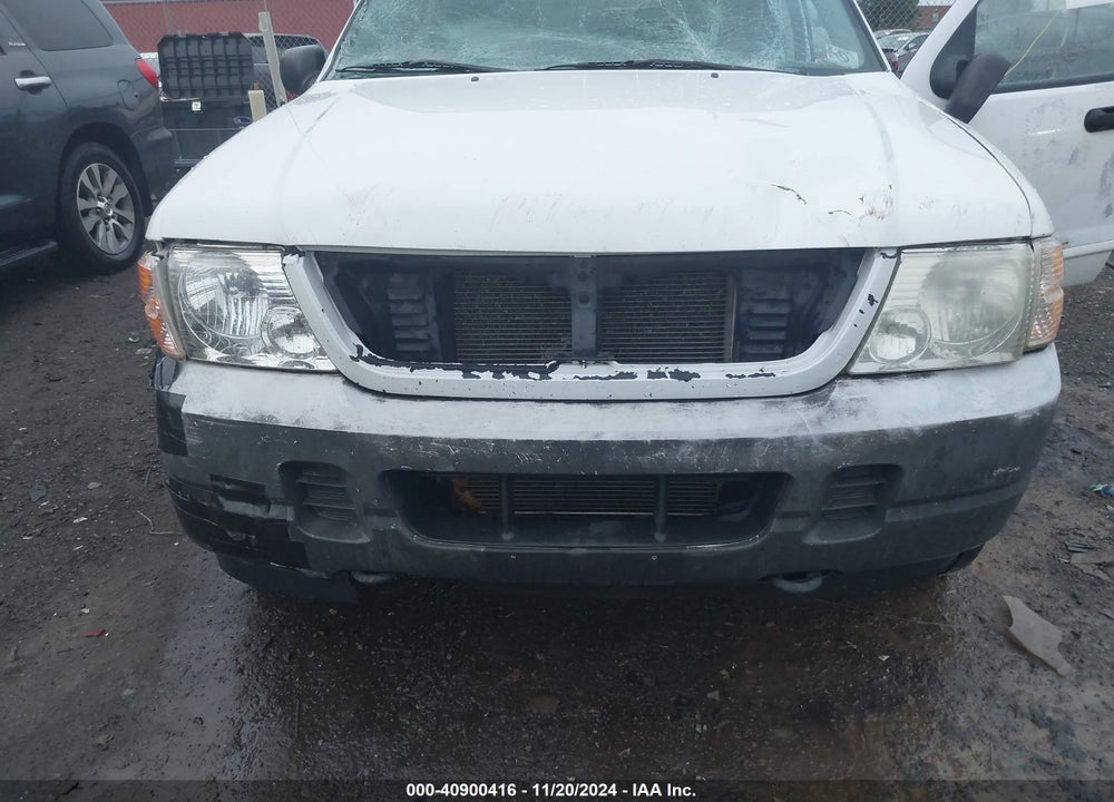 2003 FORD EXPLORER XLS VIN: 1FMZU72K23ZB17061