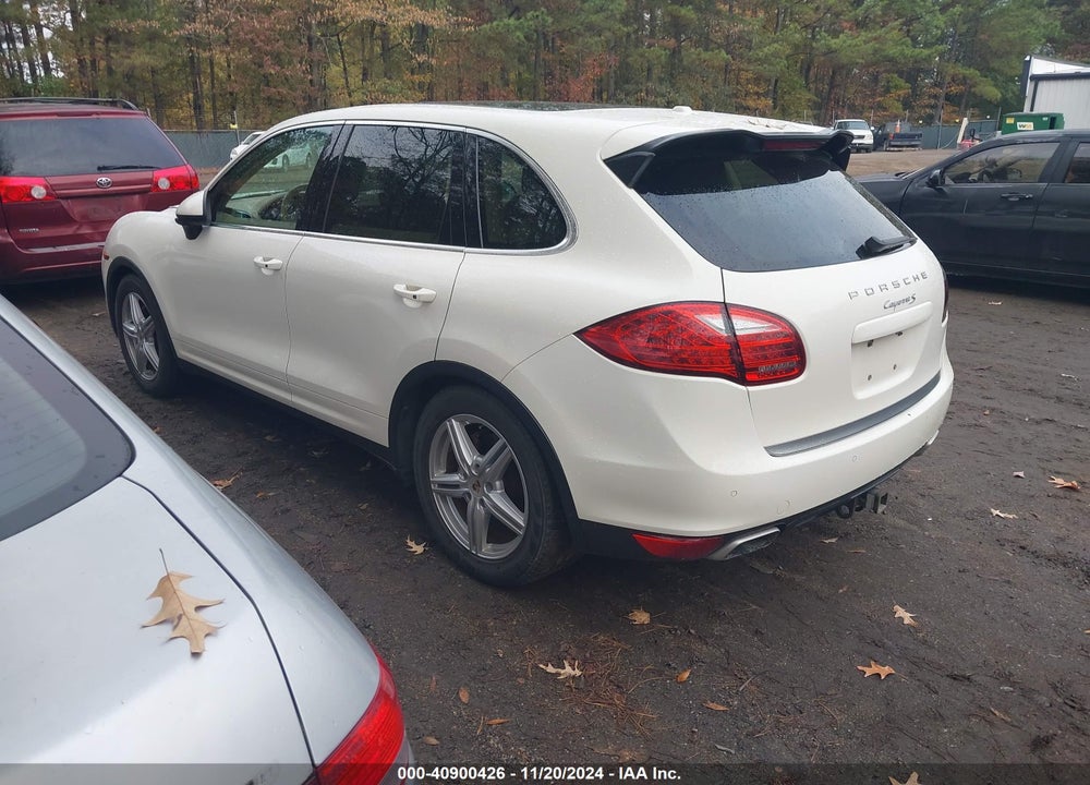 2011 PORSCHE CAYENNE S VIN: WP1AB2A24BLA48336