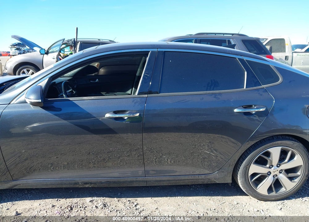 2019 KIA OPTIMA S VIN: 5XXGT4L34KG376317