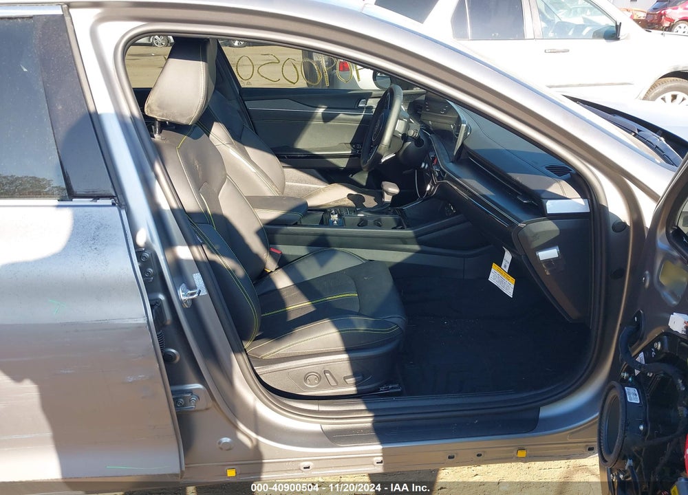 2025 KIA K5 GT VIN: KNAG44J81S5291528