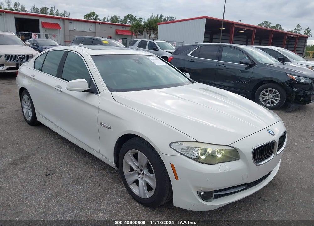 2012 BMW 528I VIN: WBAXG5C57CDW92198
